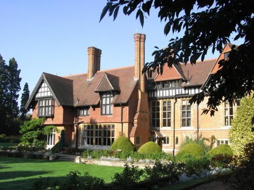 Grims Dyke Hotel London Grims Dyke Hotel London
