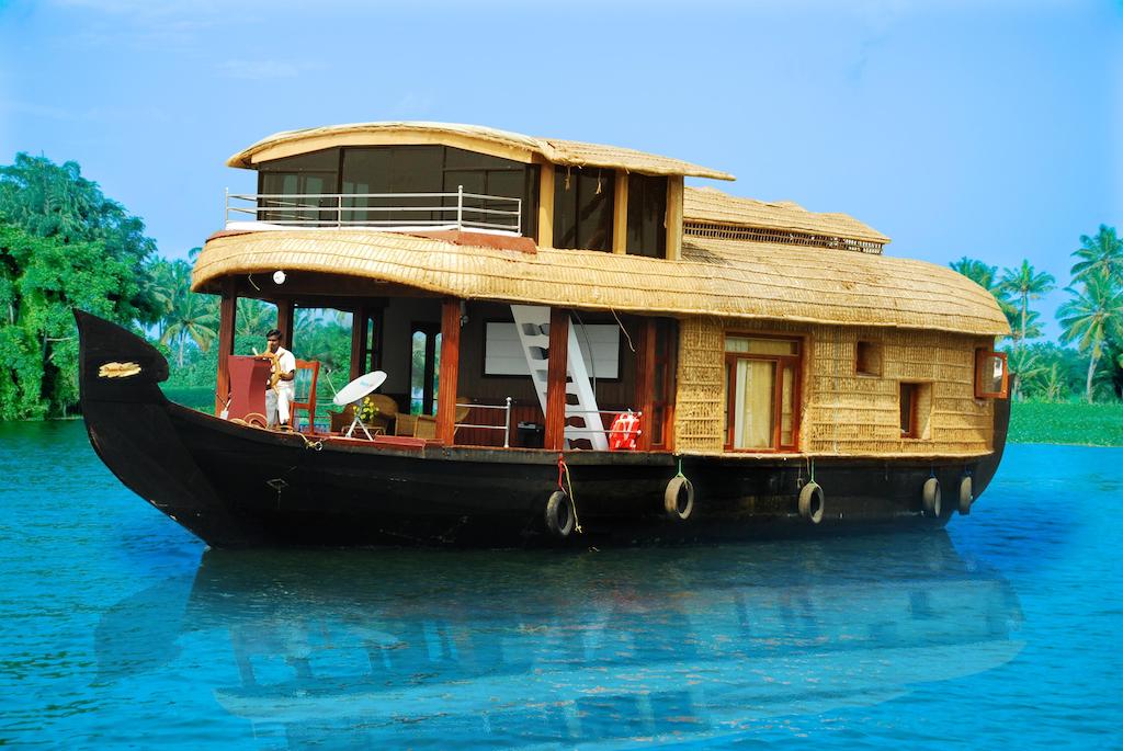 Desire Cruise Houseboat Alleppey